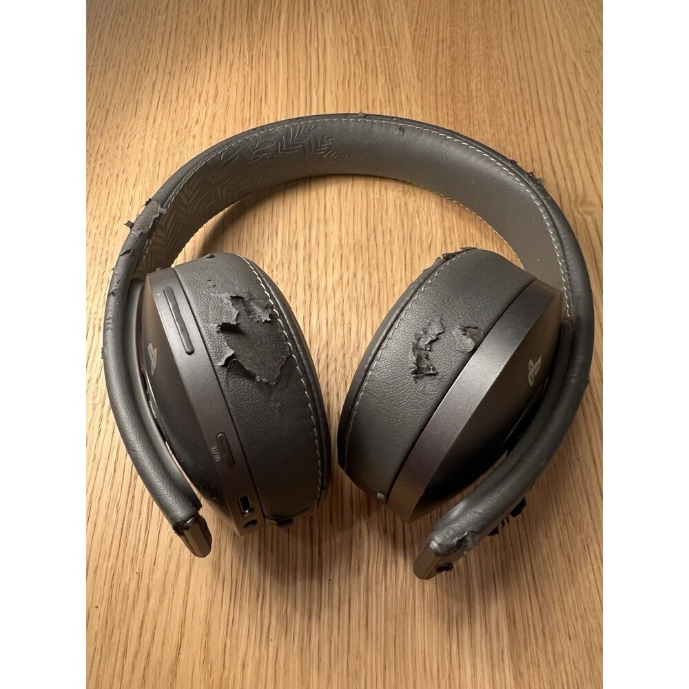 The Last Of Us Part II Headset For Playstation 4 & 5 UNTESTED Without Reciever